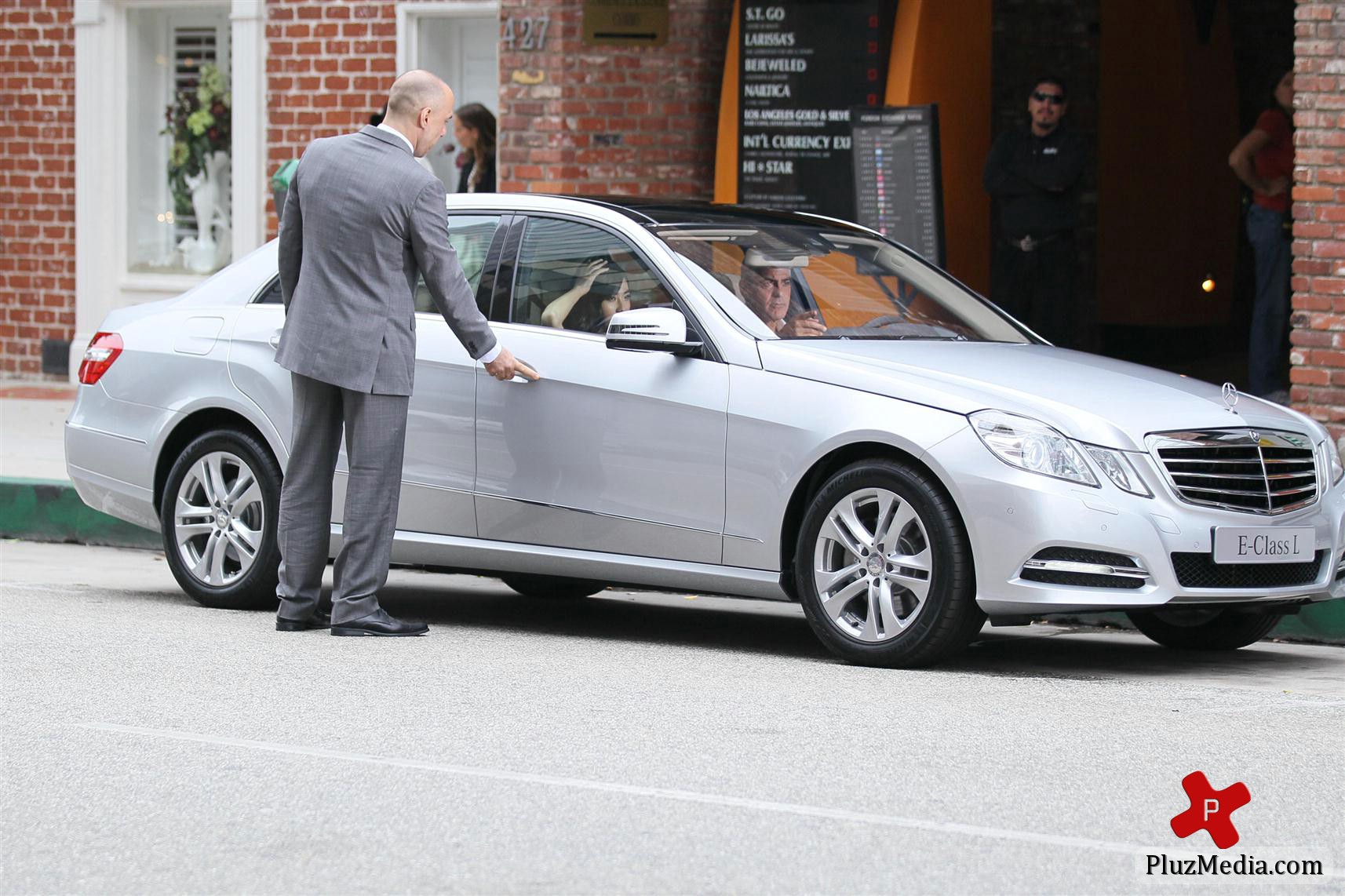 George Clooney on the set of a Mercedes Benz E300 L advert photos | Picture 78310